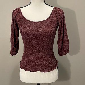 Me & U Womens 3/4 Sleeve Stetchy  Crop Top sz M   very Cute!!